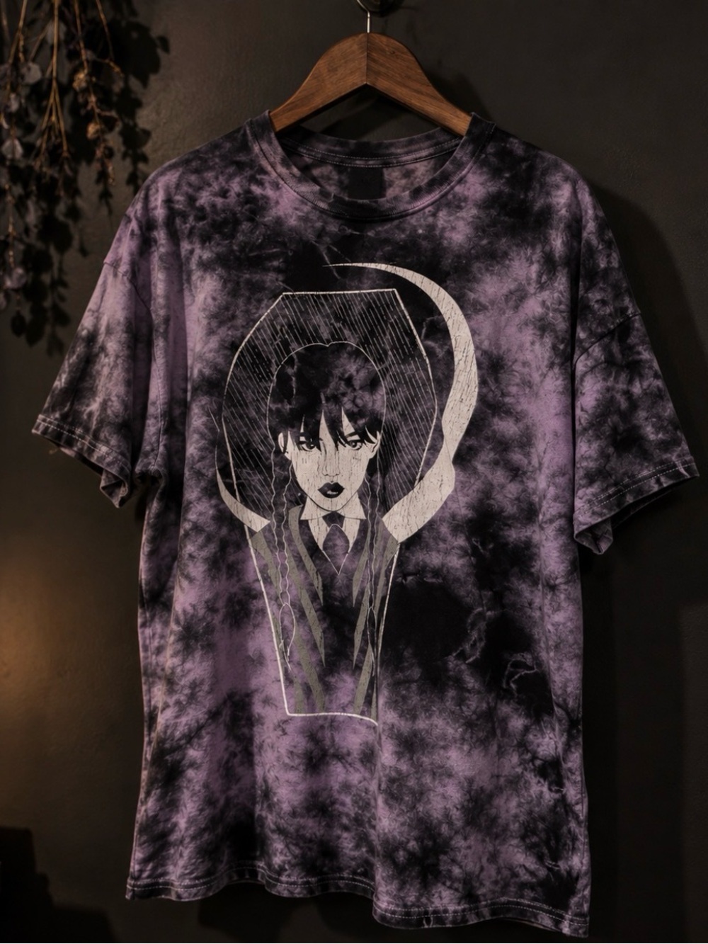 Women’s Wednesday Halloween Purple Cotton T-Shirt Top size Medium - Large